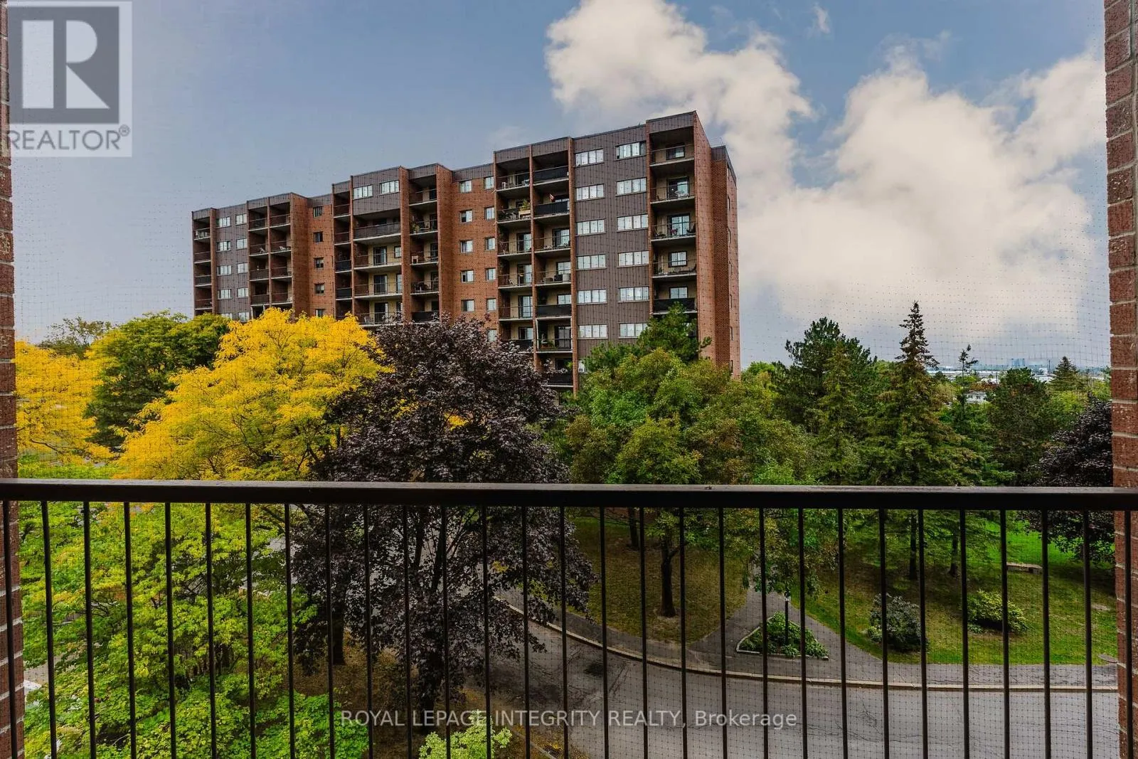 212 - 2650 SOUTHVALE CRESCENT