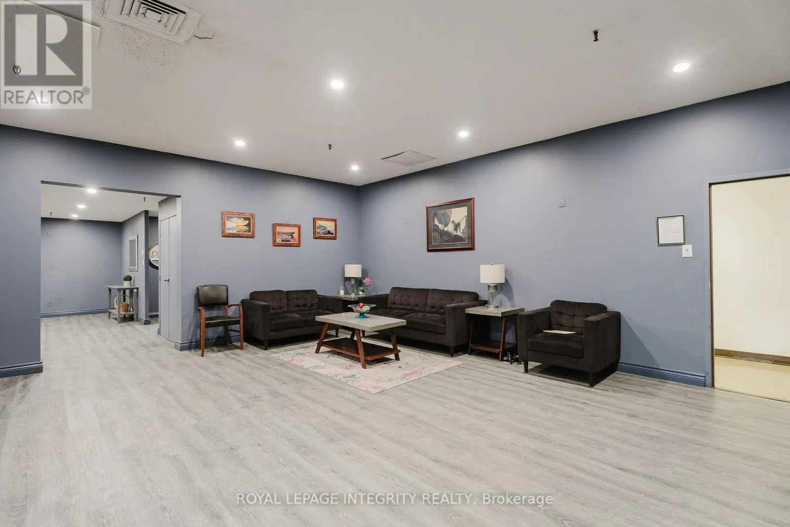 212 - 2650 SOUTHVALE CRESCENT