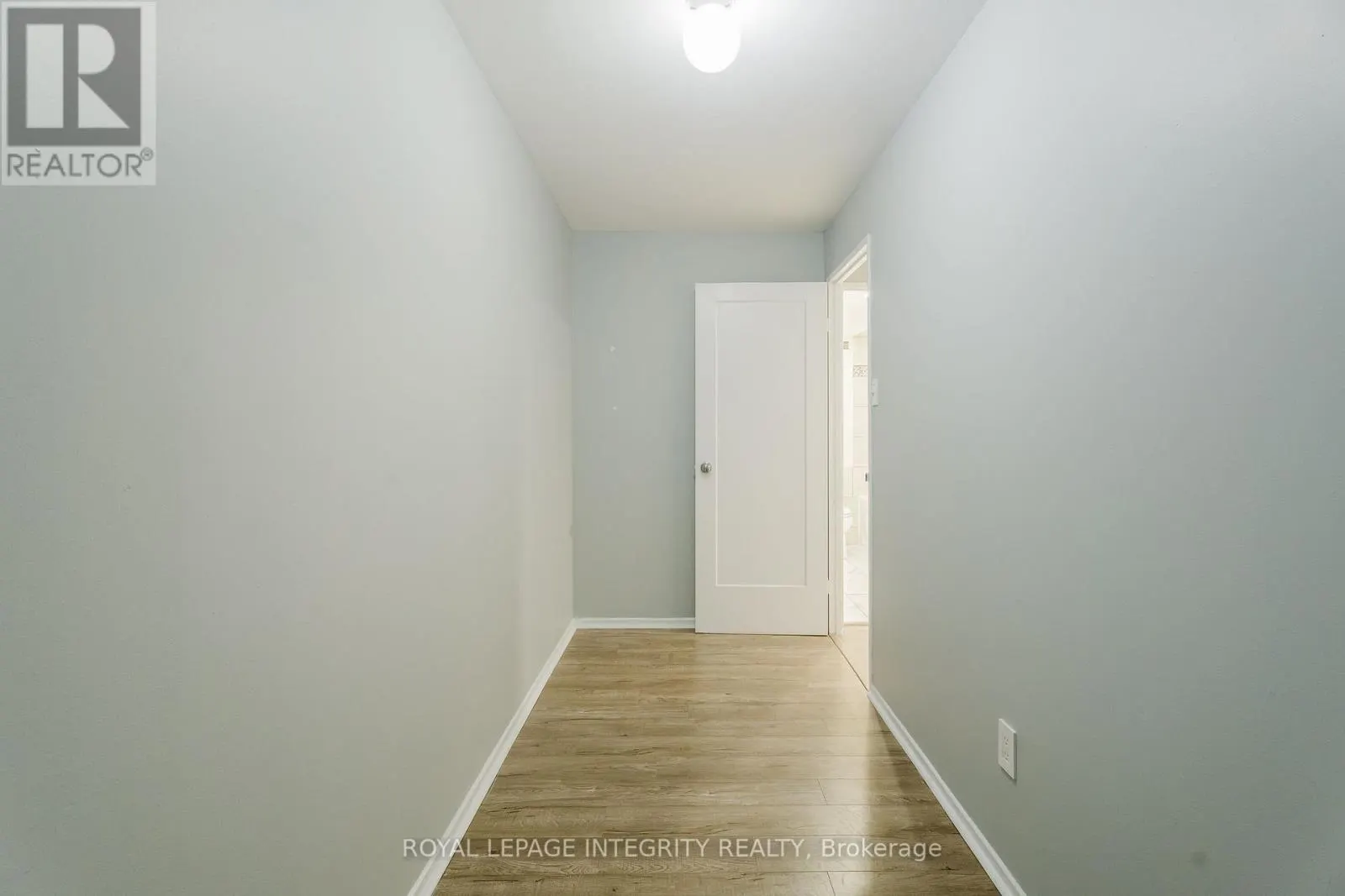 212 - 2650 SOUTHVALE CRESCENT
