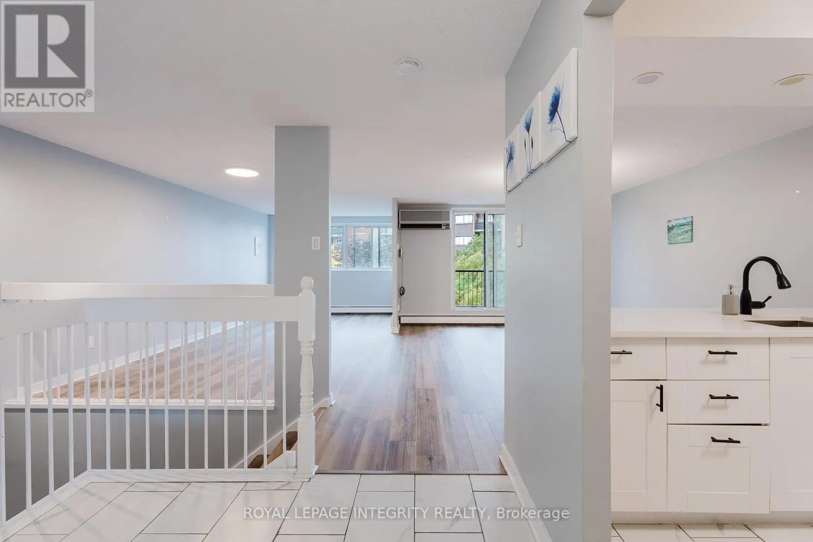 212 - 2650 SOUTHVALE CRESCENT