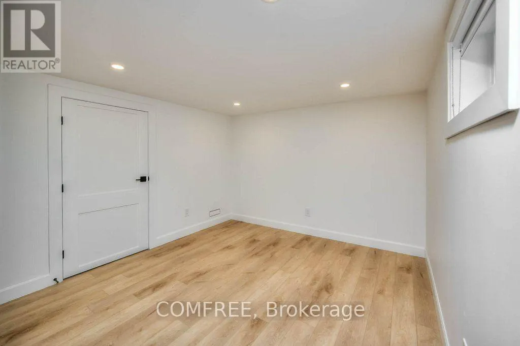 2 ESSON STREET