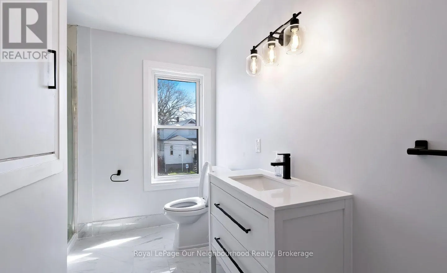 UNIT 2 - 5749 SUMMER STREET