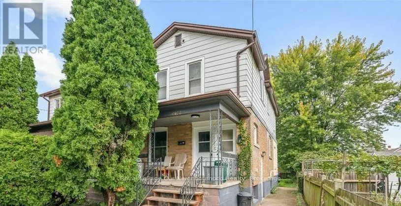 UNIT 2 - 5749 SUMMER STREET