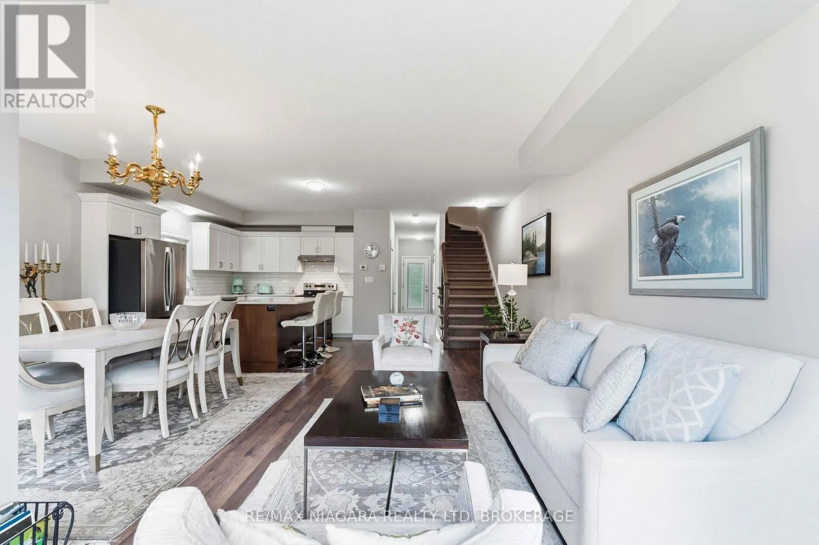 23B BLOOMFIELD AVENUE