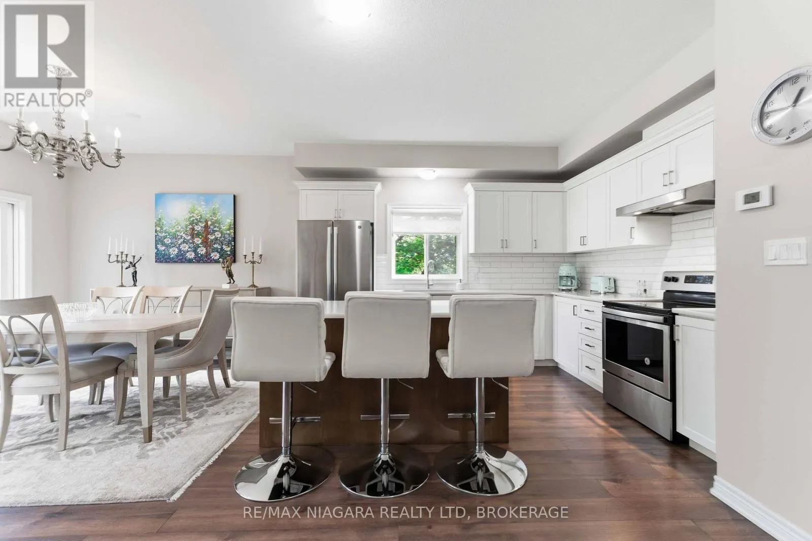 23B BLOOMFIELD AVENUE