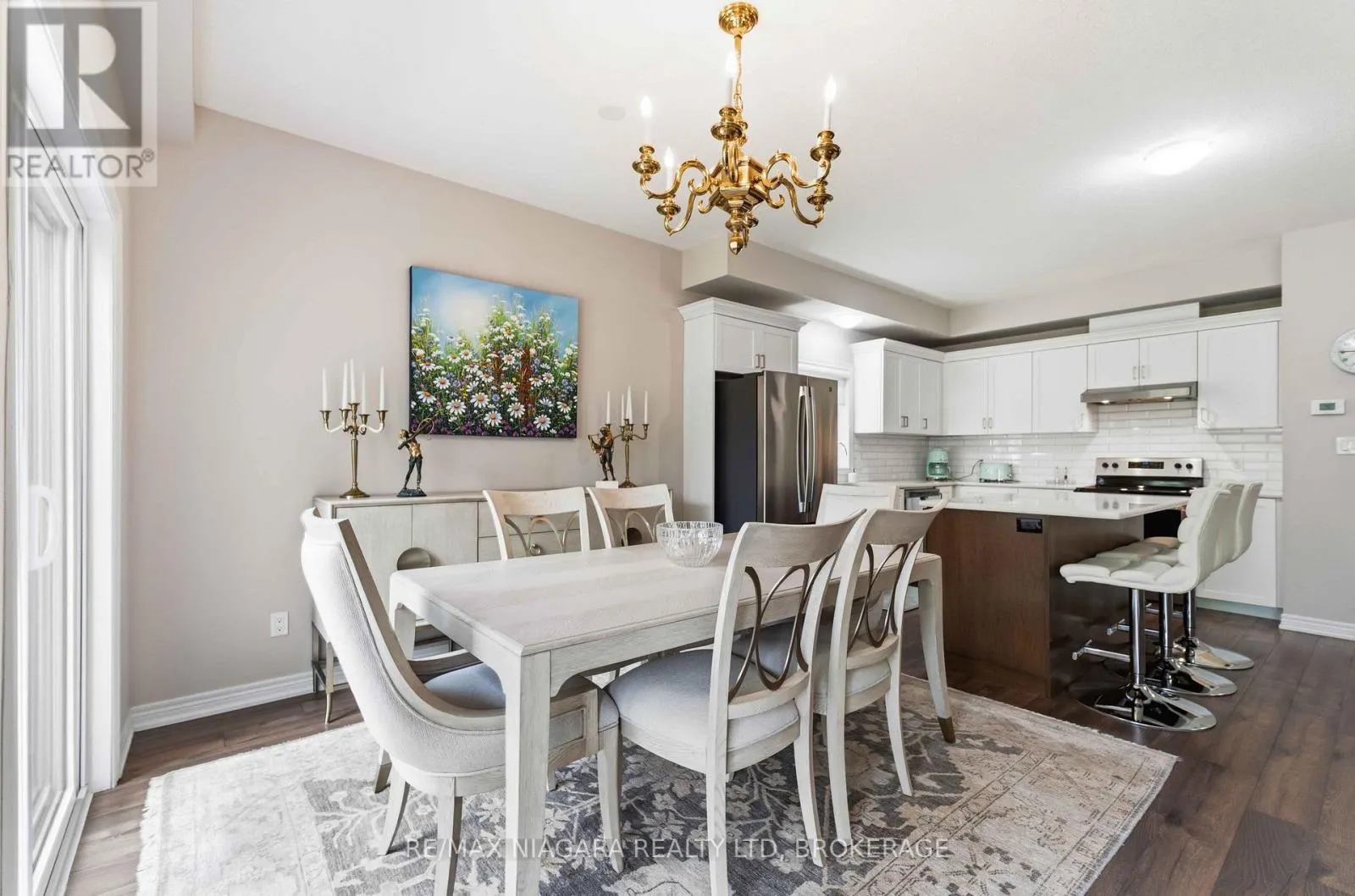 23B BLOOMFIELD AVENUE