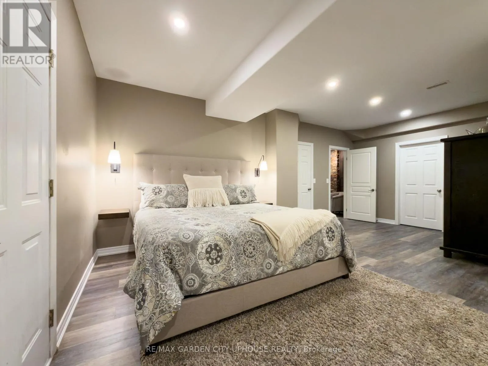 45 OARSMAN CRESCENT