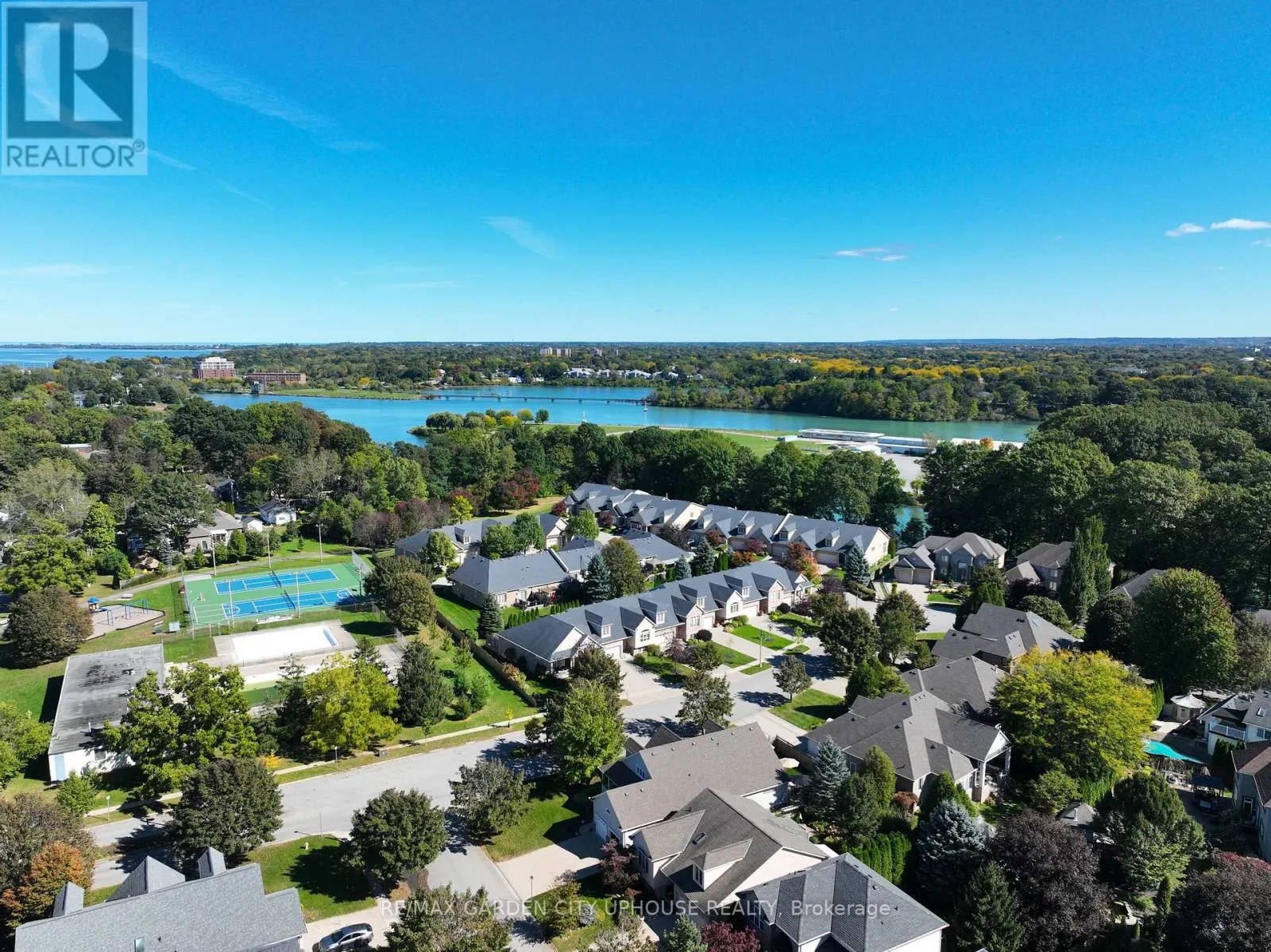 45 OARSMAN CRESCENT