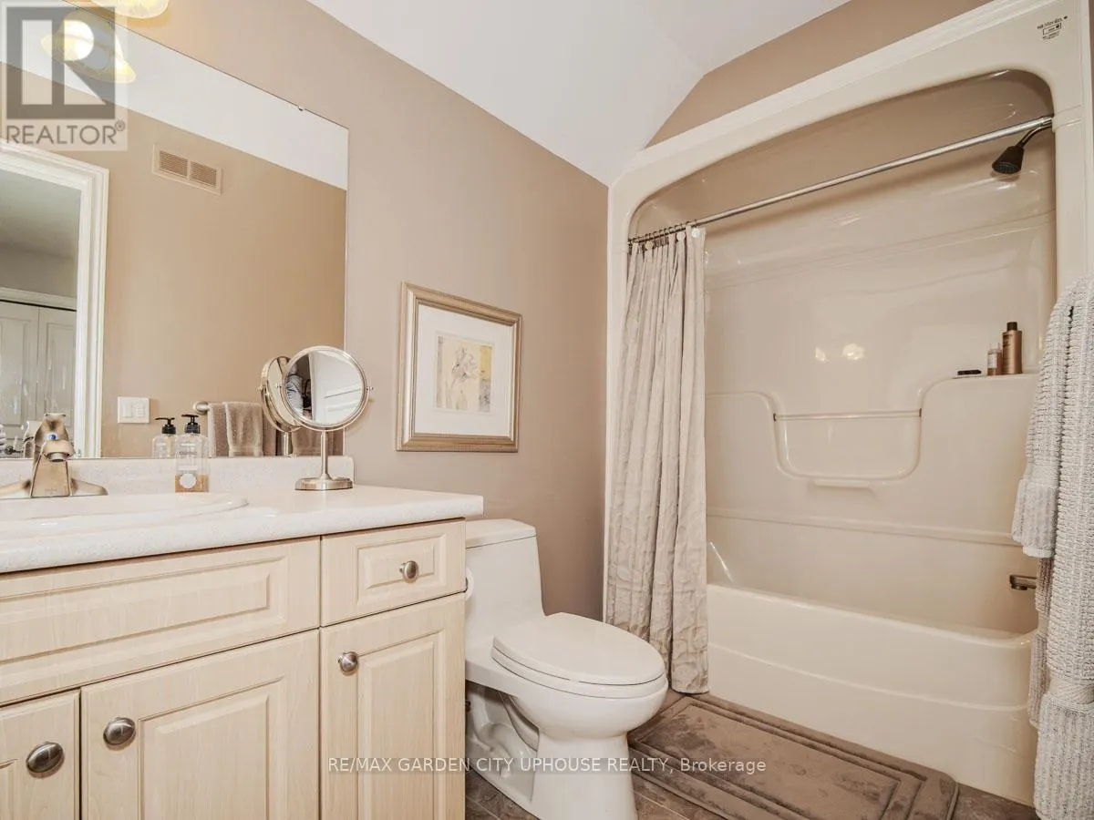 45 OARSMAN CRESCENT