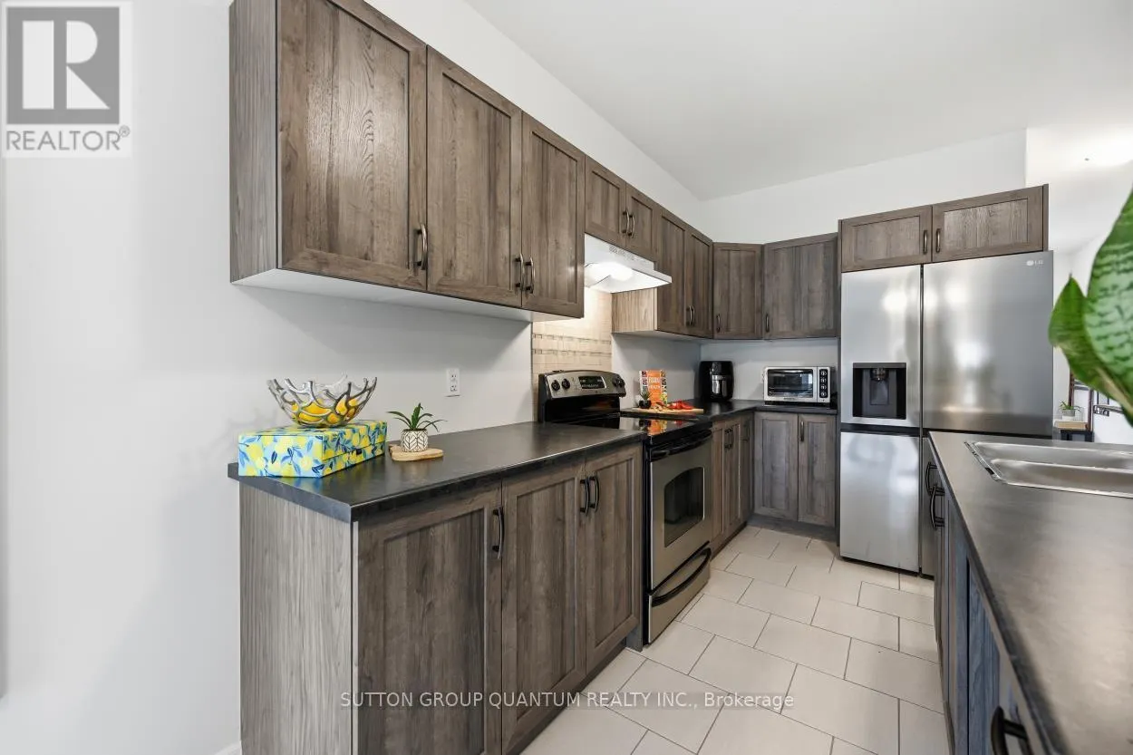420 WILLIAMS CRESCENT