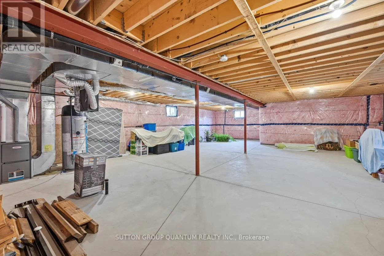 420 WILLIAMS CRESCENT