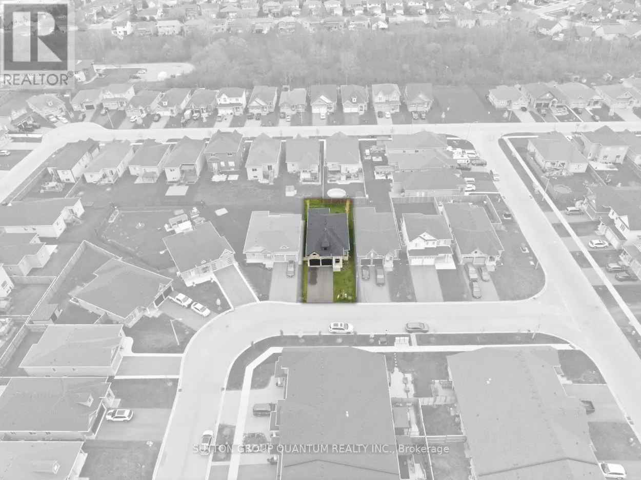 420 WILLIAMS CRESCENT