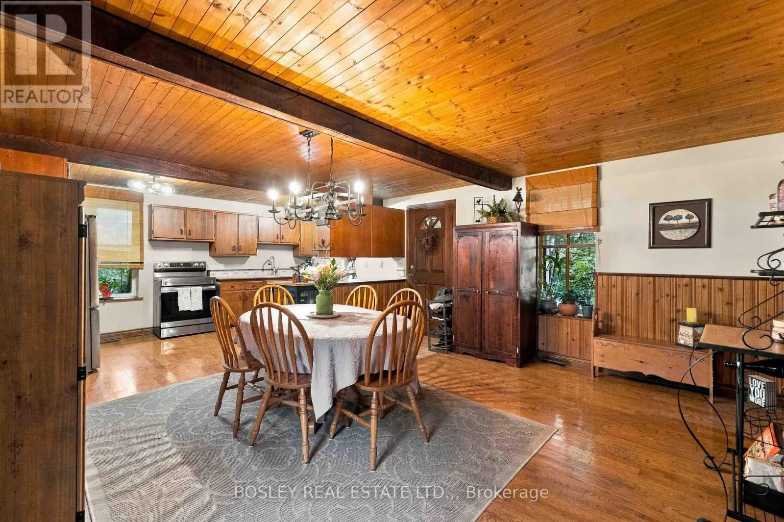 860 MOYER ROAD