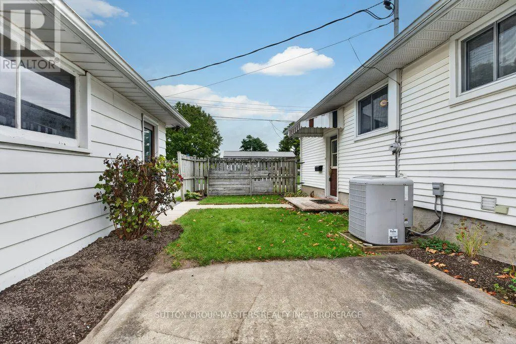 14 QUINTE AVENUE