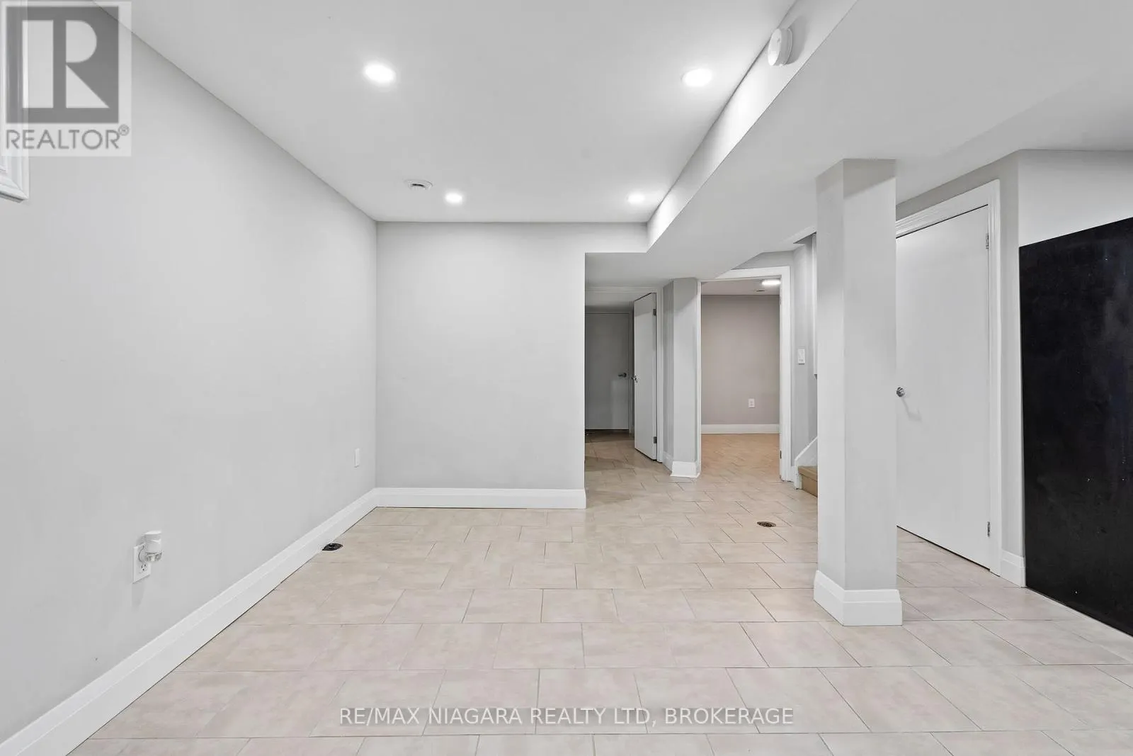 5 CADY STREET
