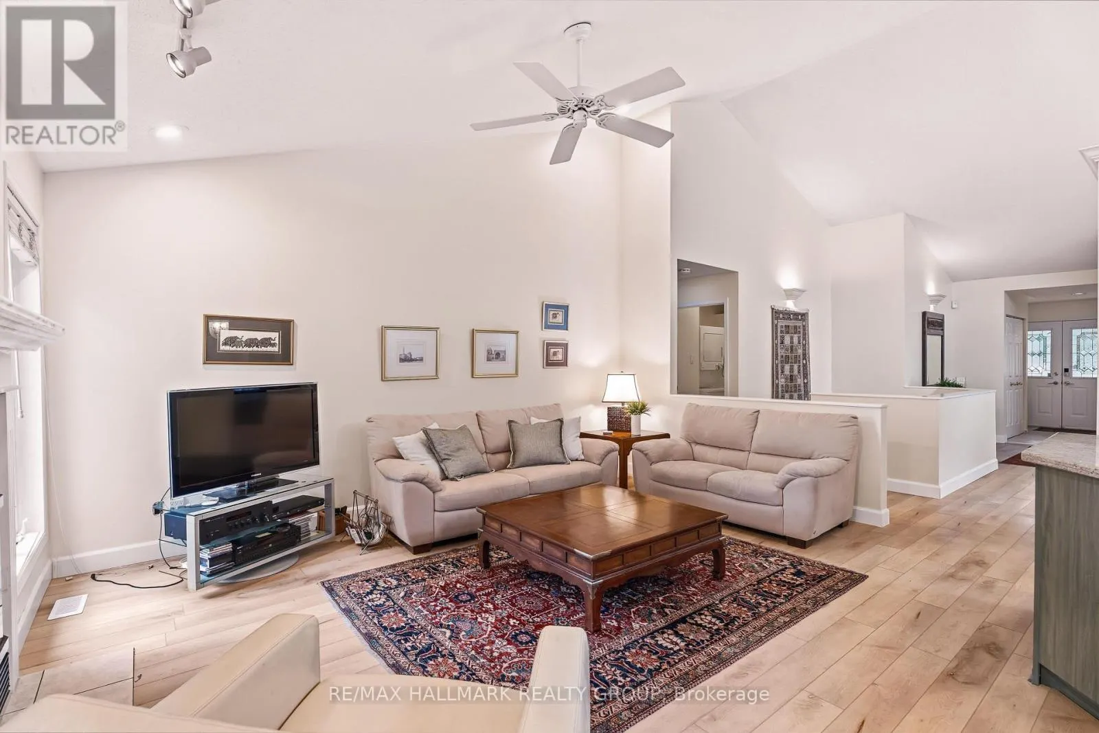 3 BURNSTEAD CRESCENT