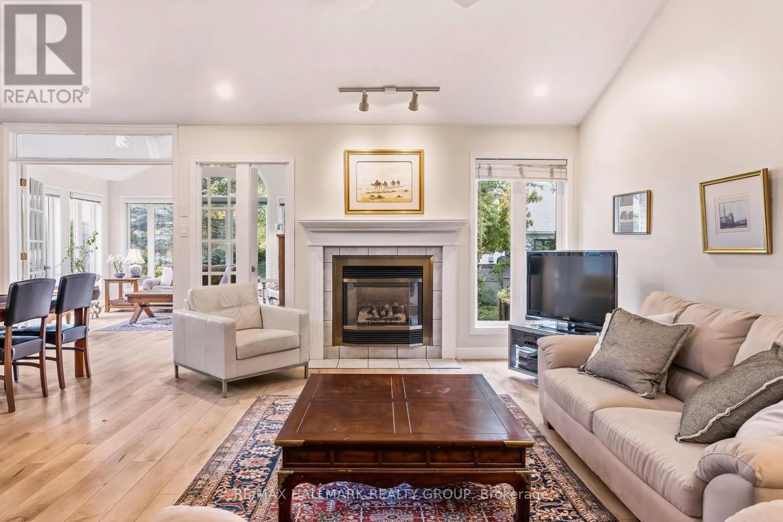 3 BURNSTEAD CRESCENT