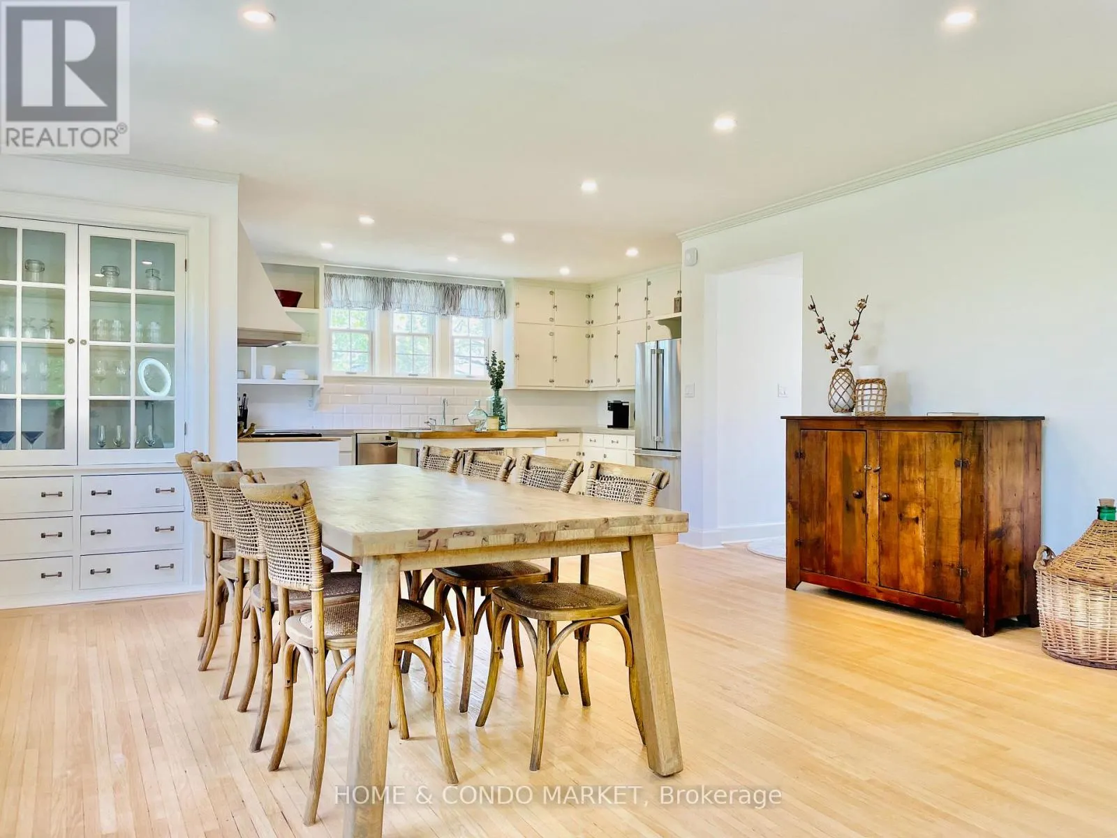 15450 NIAGARA RIVER PARKWAY
