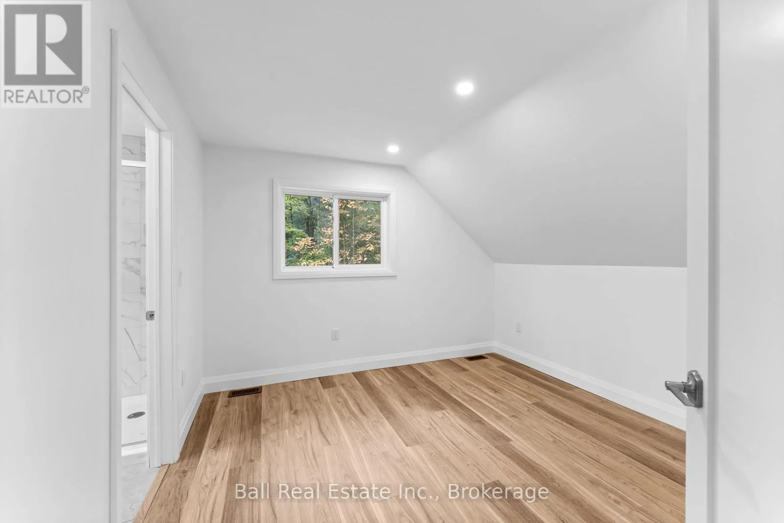 319 BOUNDARY ROAD