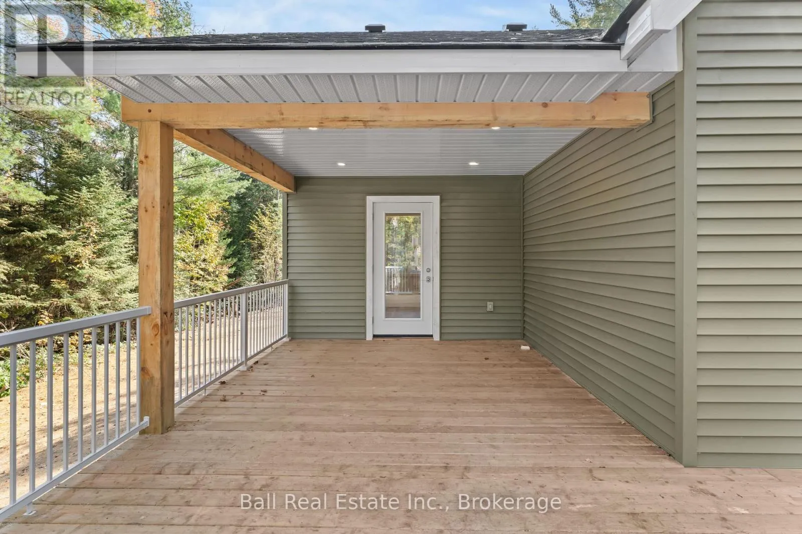 319 BOUNDARY ROAD