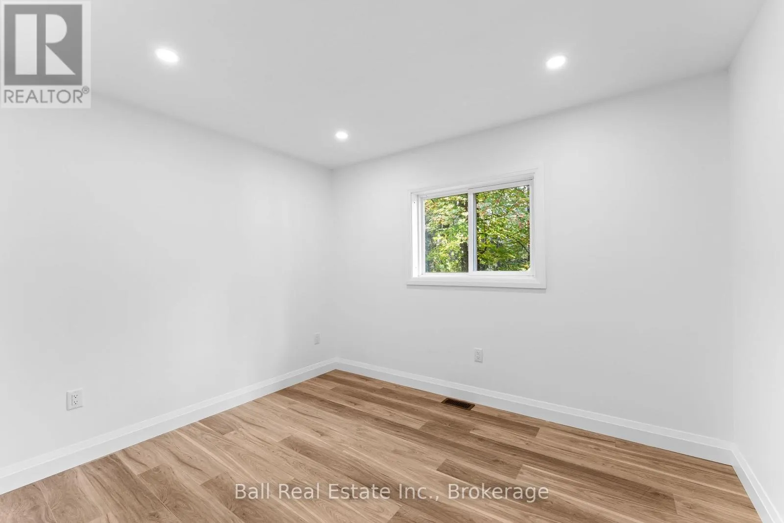 319 BOUNDARY ROAD