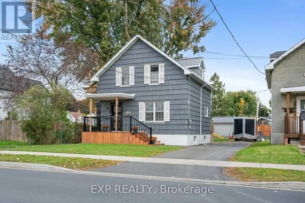 206 FIFTH STREET W