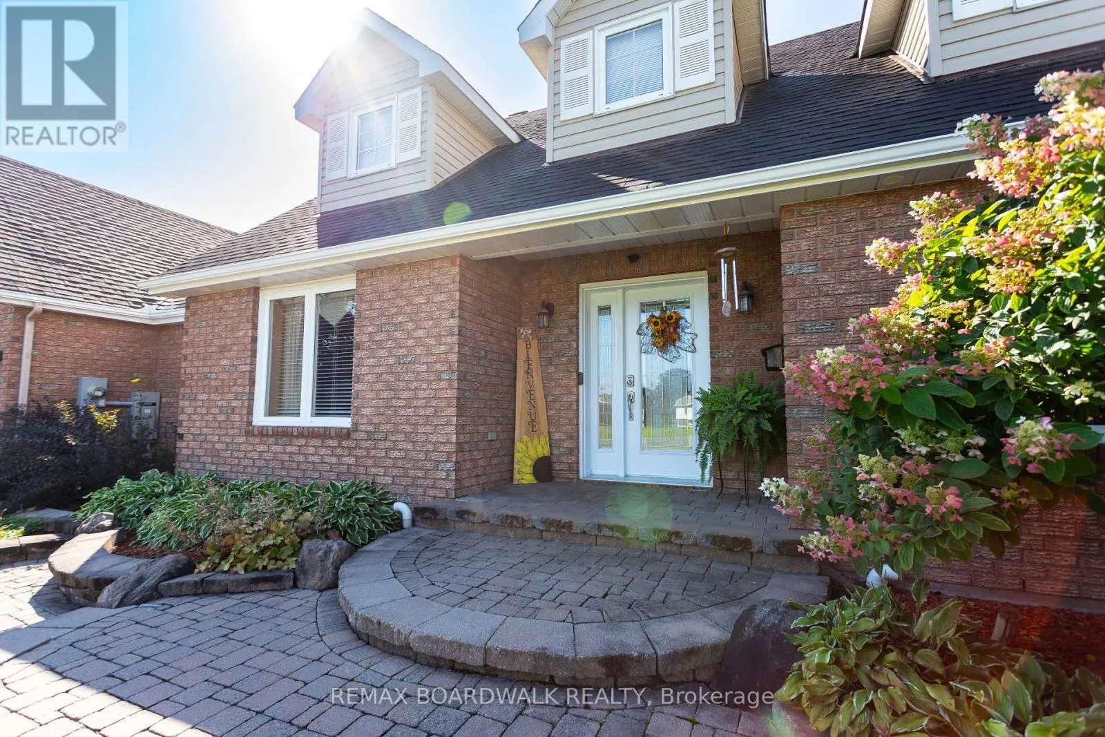 32 FAUCHER BOULEVARD