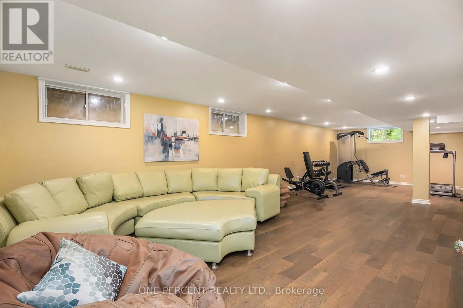 5477 CEDAR DRIVE
