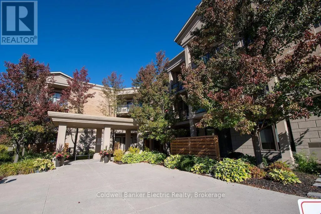 212 - 869 CLONSILLA AVENUE #212
