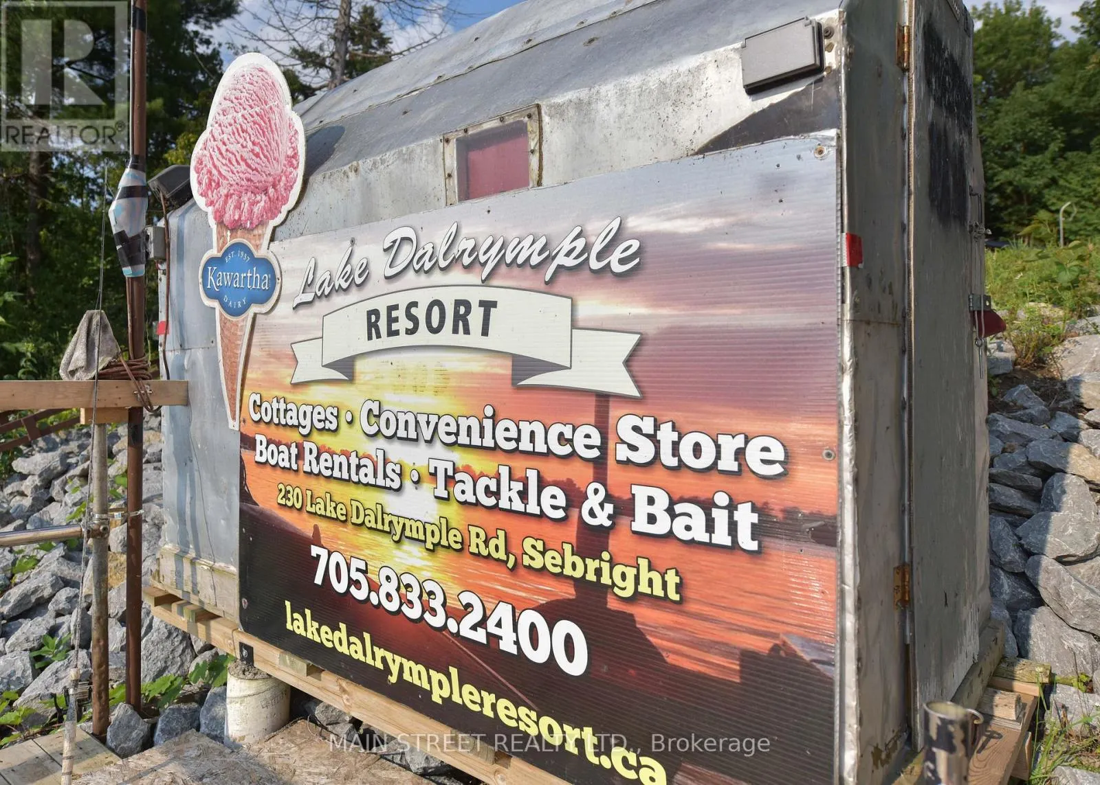 20 - 230 LAKE DALRYMPLE ROAD
