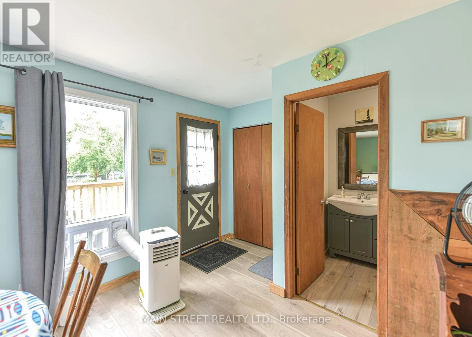 20 - 230 LAKE DALRYMPLE ROAD
