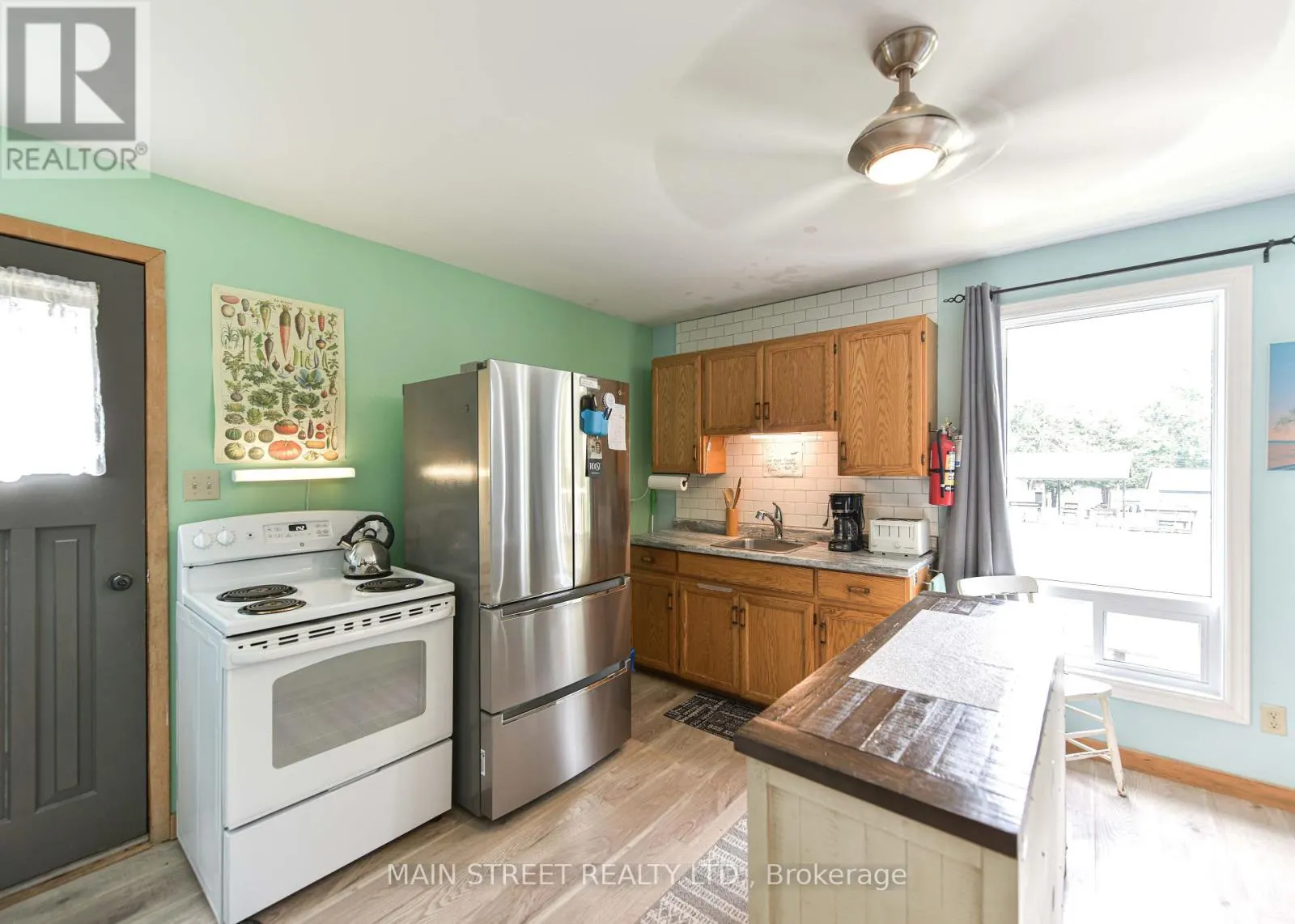 20 - 230 LAKE DALRYMPLE ROAD