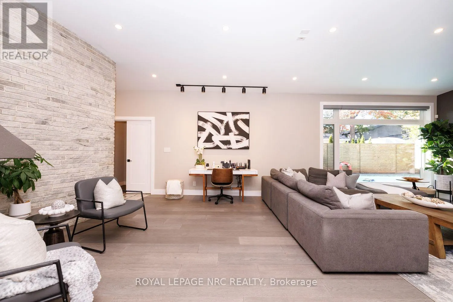 100 MARSDALE DRIVE