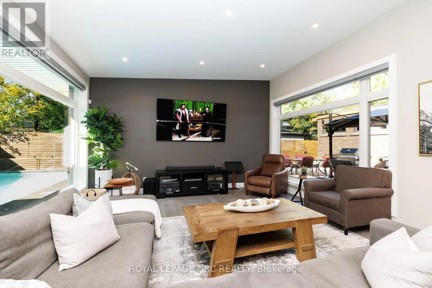 100 MARSDALE DRIVE