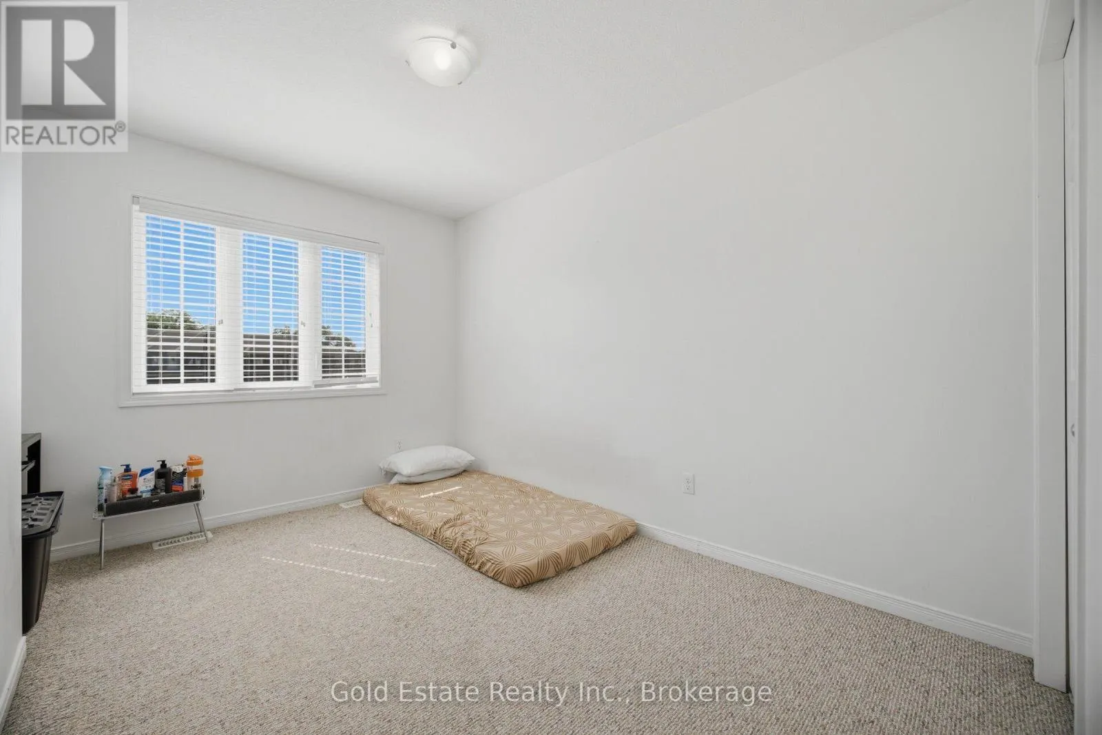 85 - 135 HARDCASTLE DRIVE