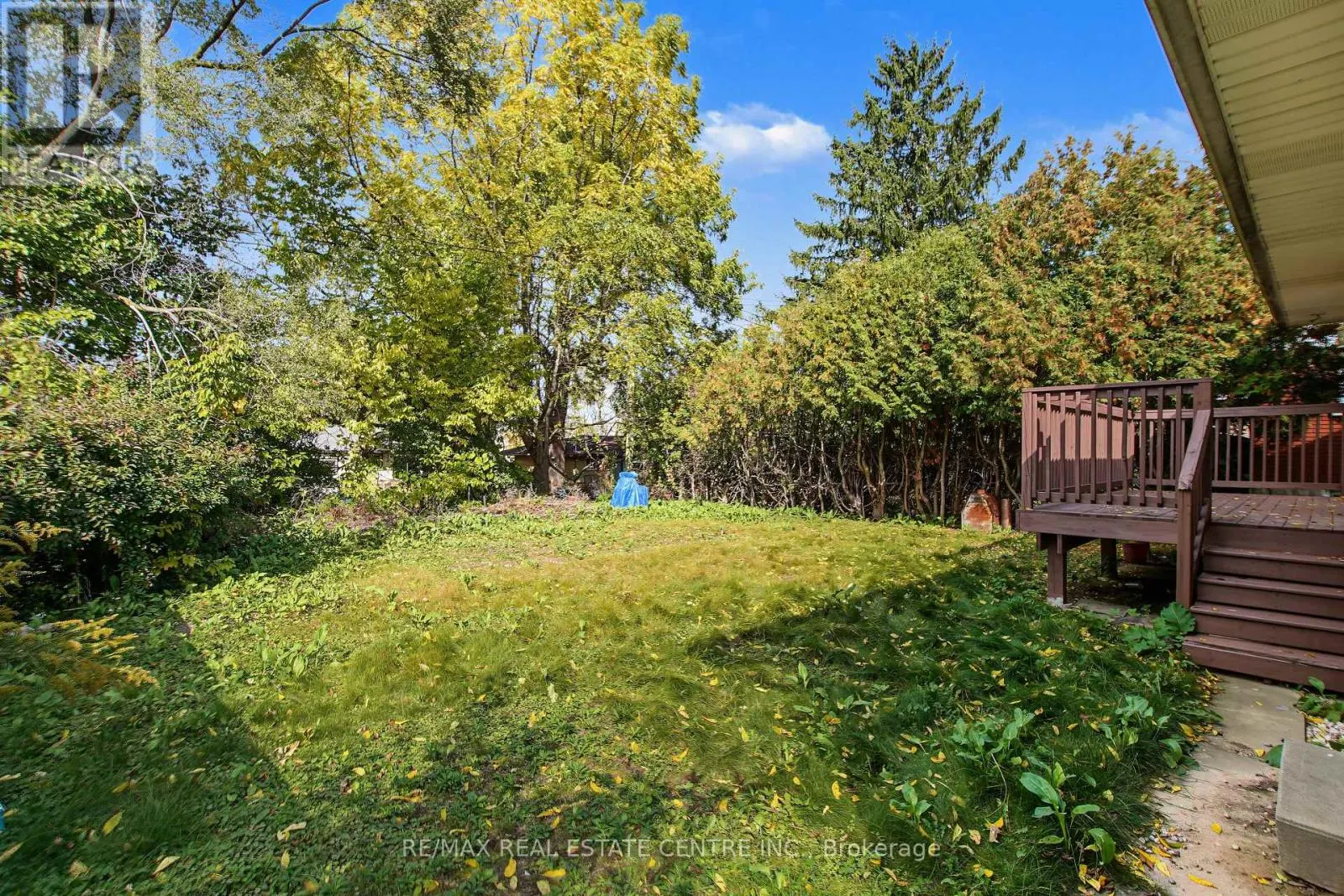 143 ELGIN CRESCENT