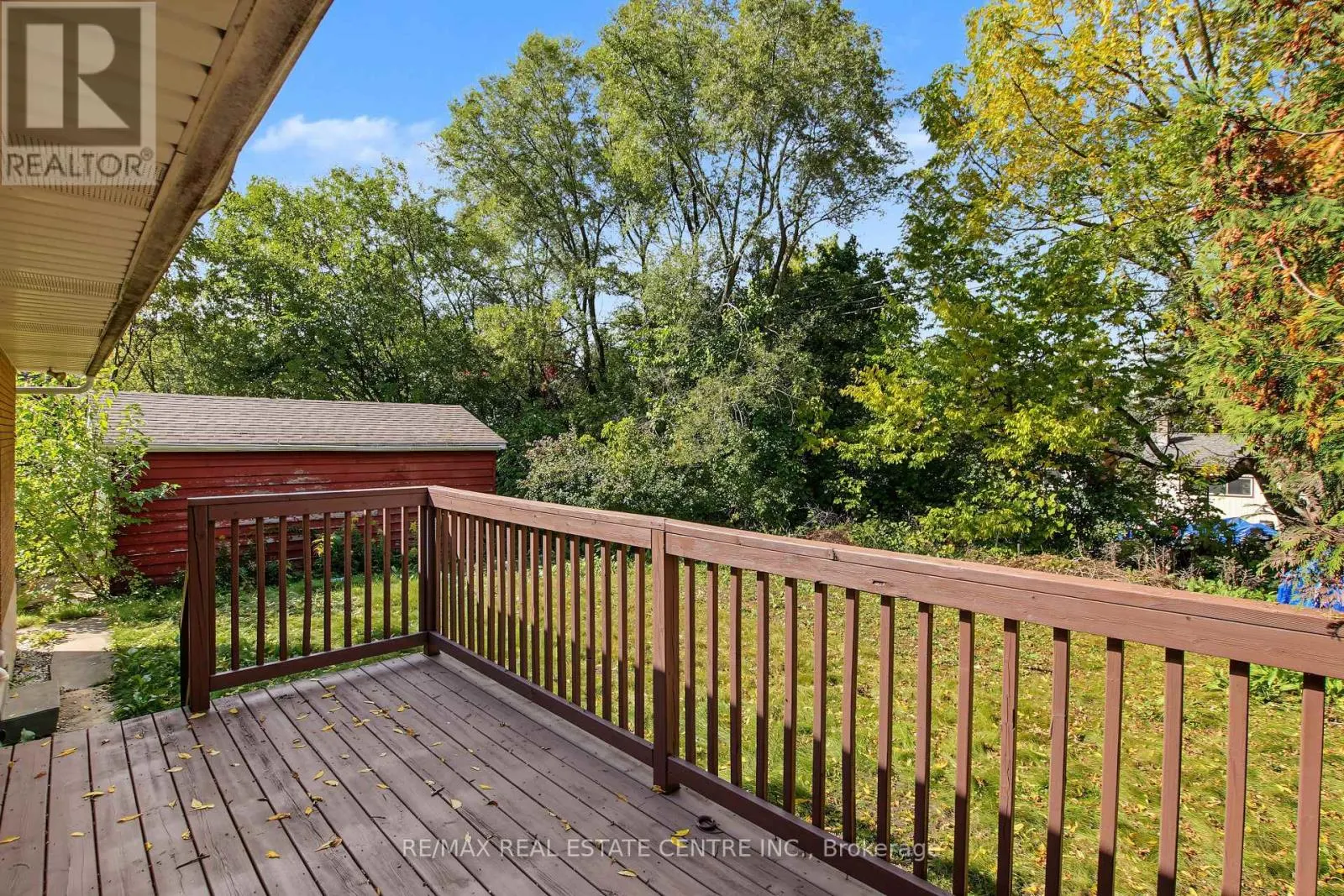 143 ELGIN CRESCENT