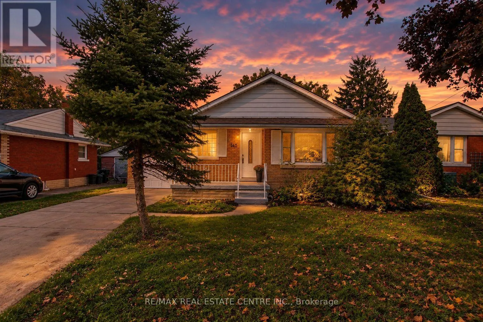 143 ELGIN CRESCENT