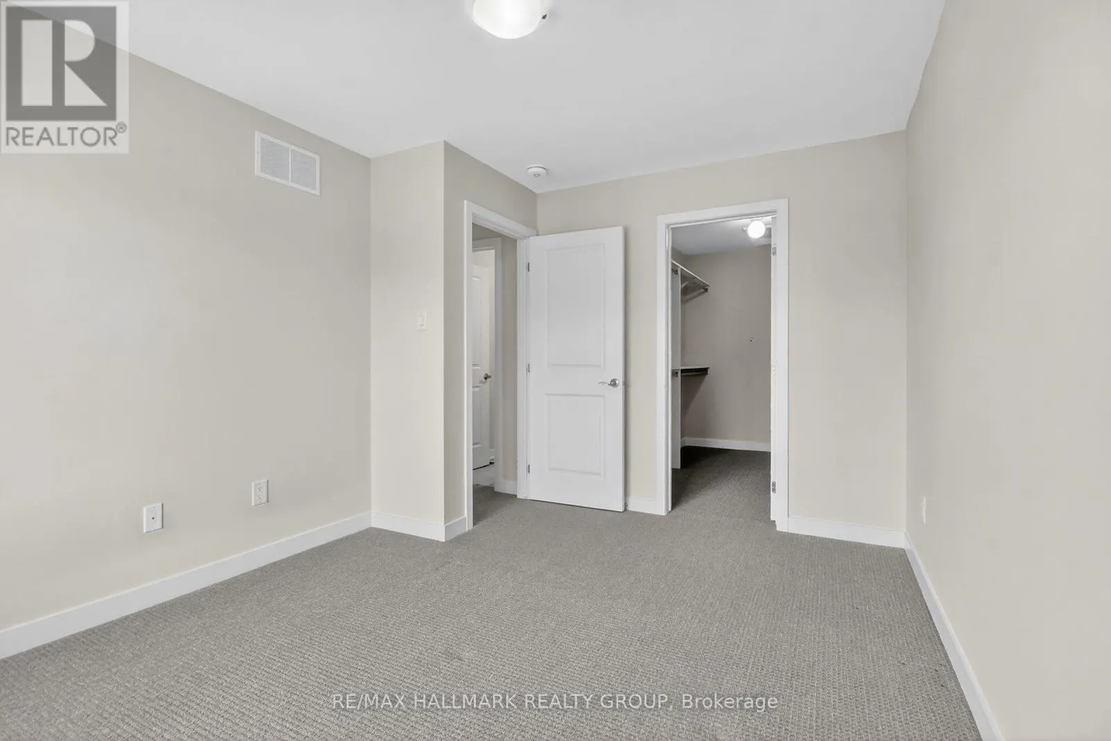 402 JEWELWING PRIVATE