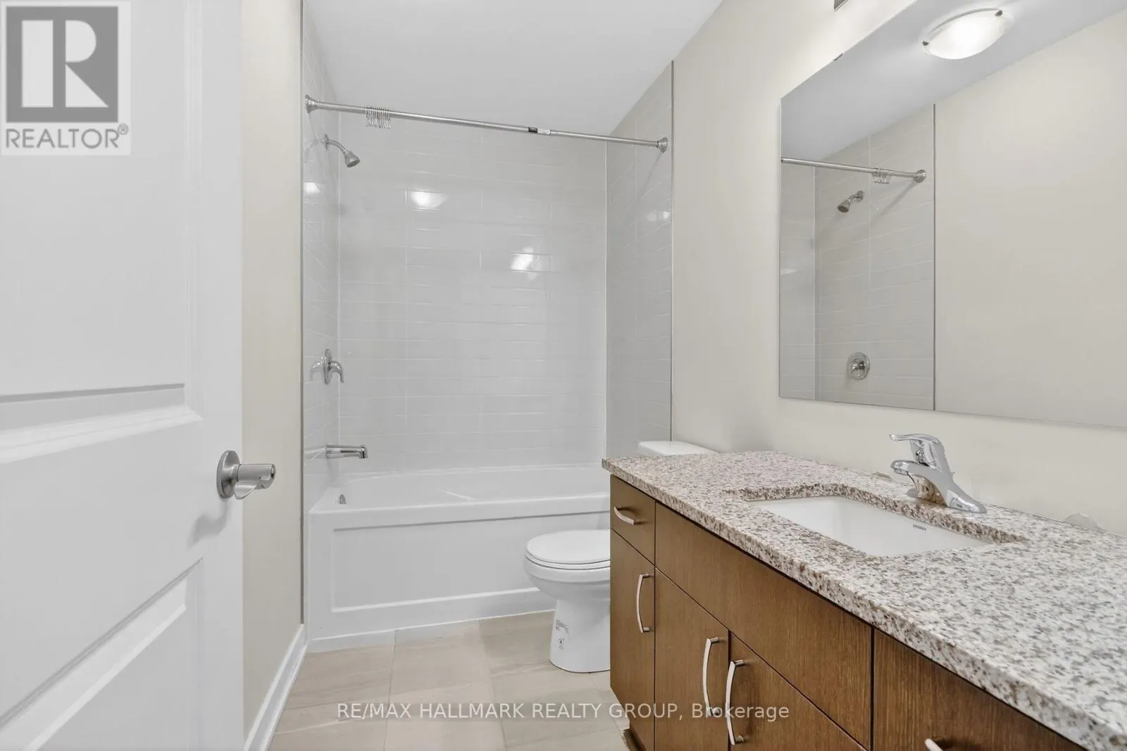 402 JEWELWING PRIVATE