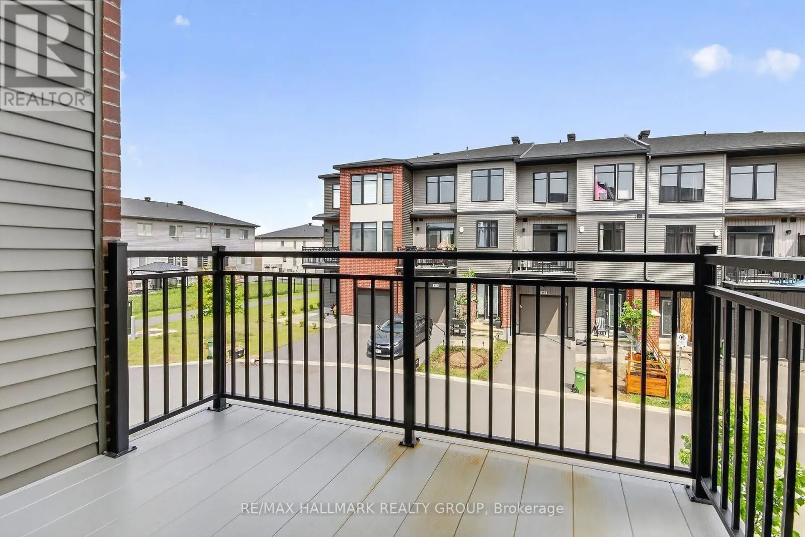 402 JEWELWING PRIVATE