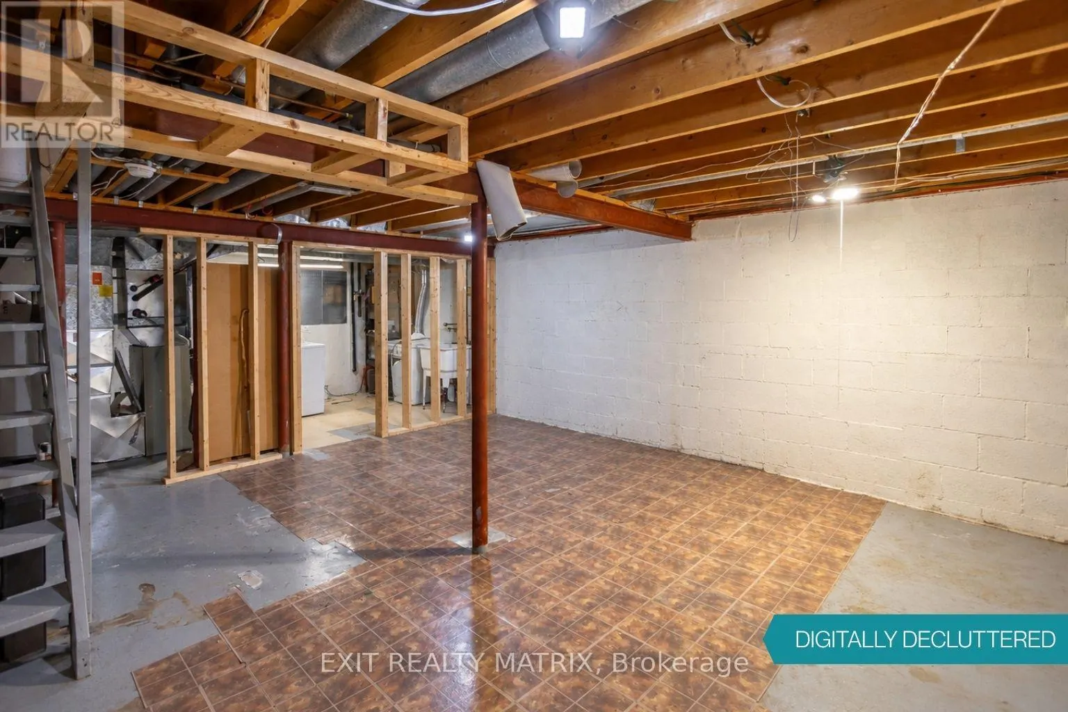 3006 FAIRLEA CRESCENT