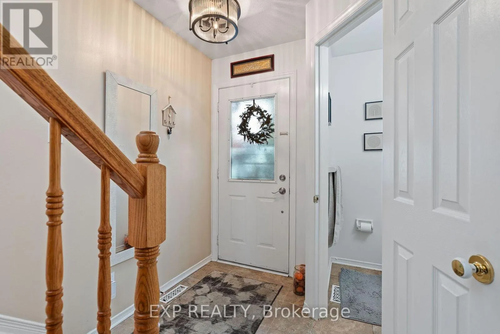 122 MARKLAND CRESCENT