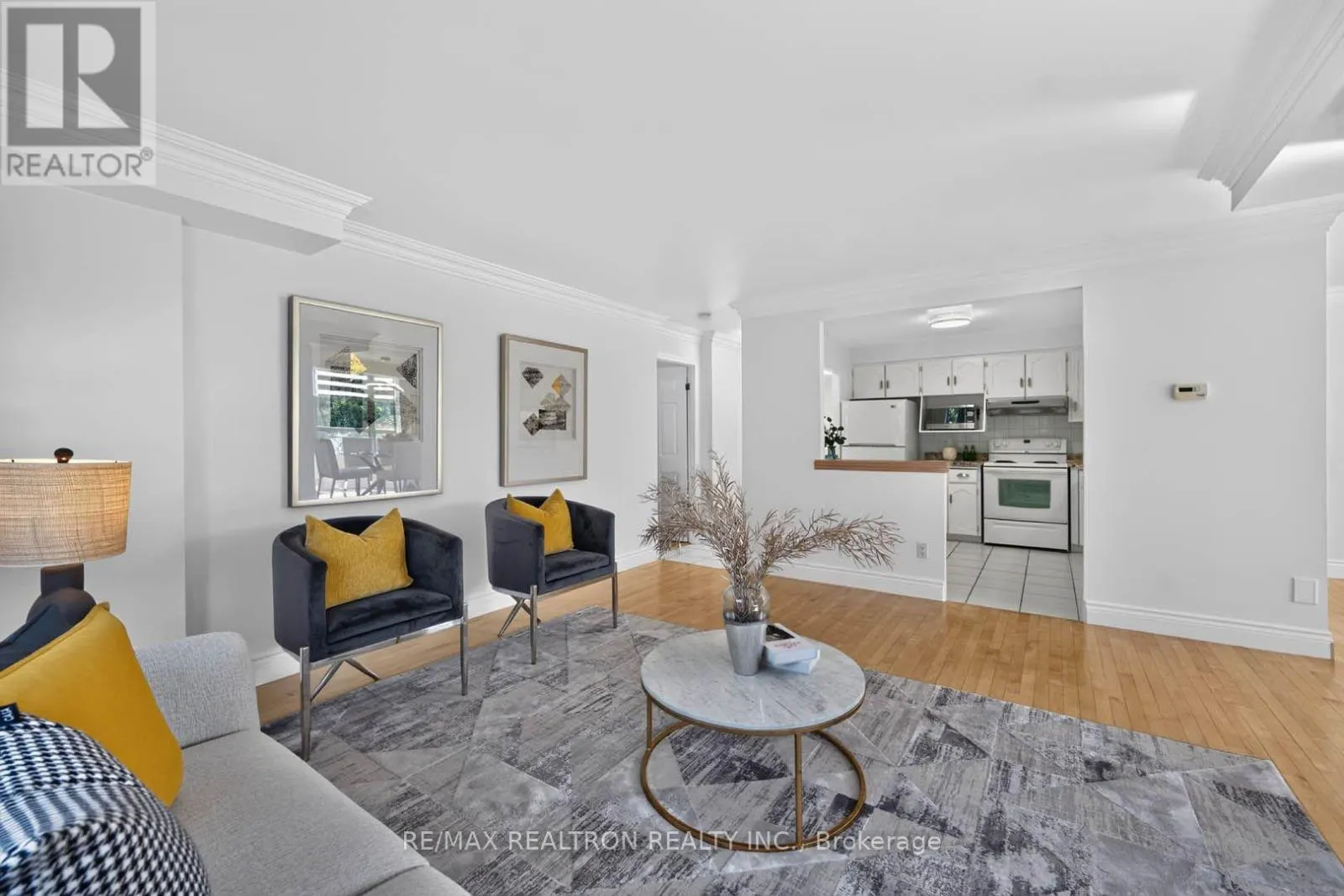 501 - 6 VILLAGE GREEN BOULEVARD