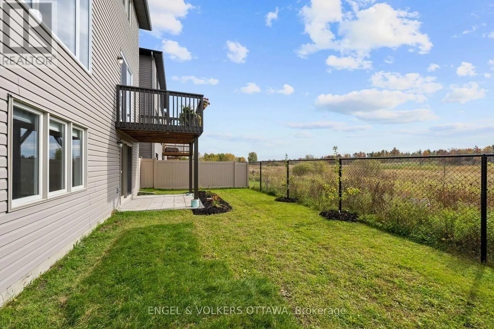 154 WINTERHAVEN DRIVE