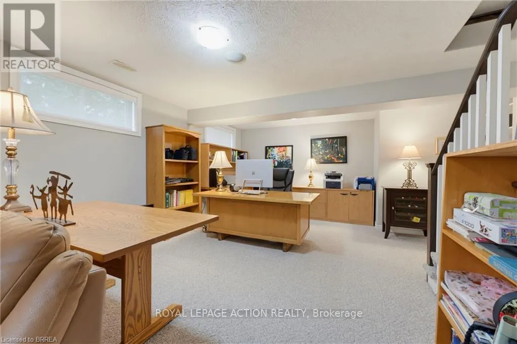 3 - 68 FAIRVIEW DRIVE