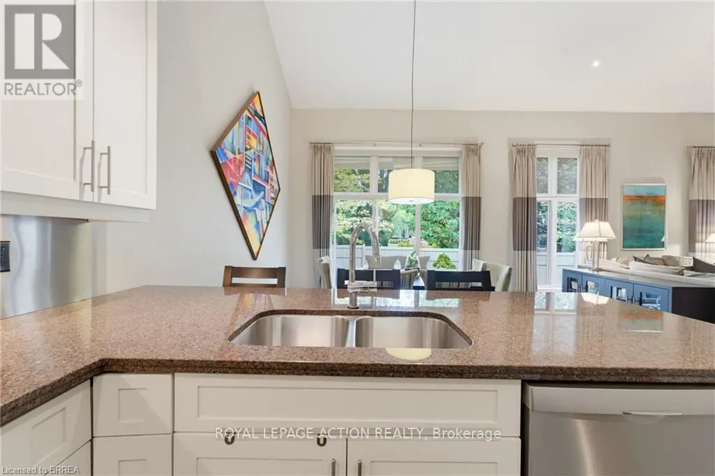 3 - 68 FAIRVIEW DRIVE