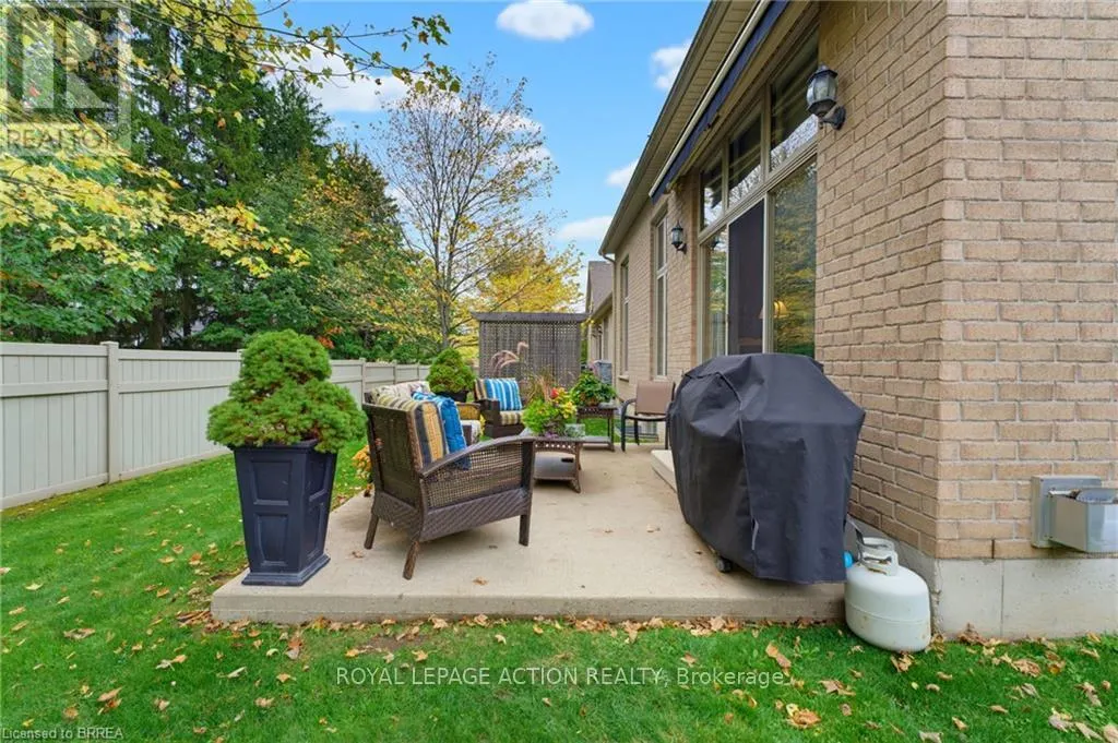 3 - 68 FAIRVIEW DRIVE
