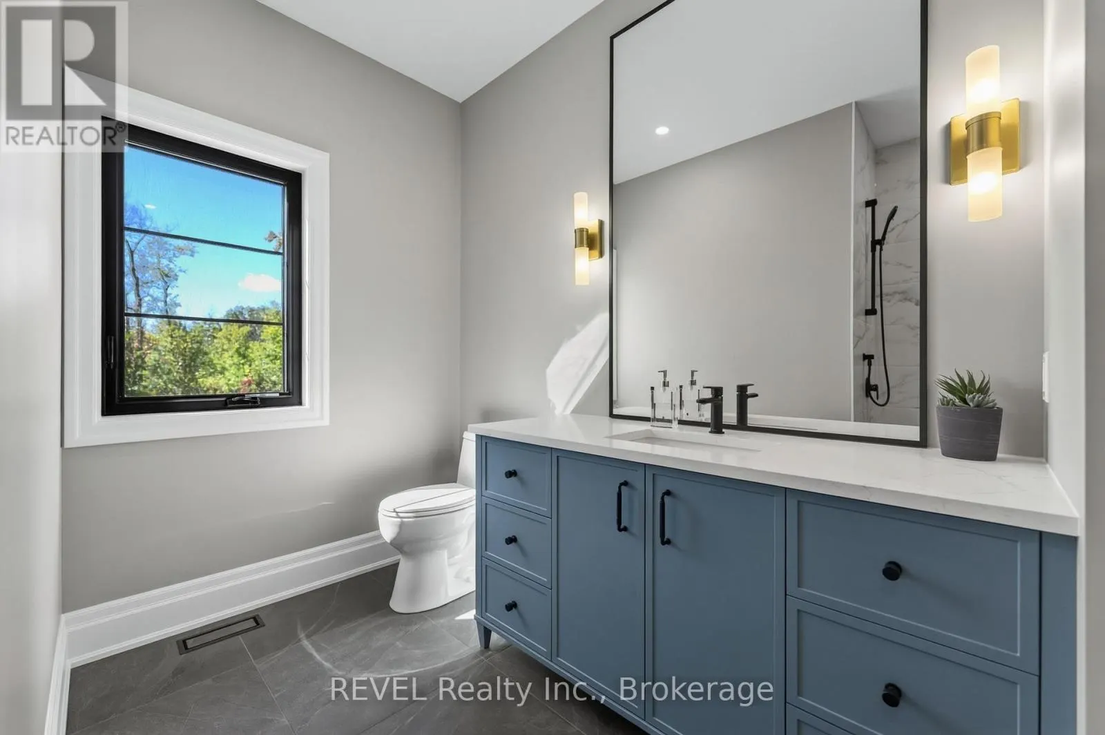 64 BAY BERRY LANE