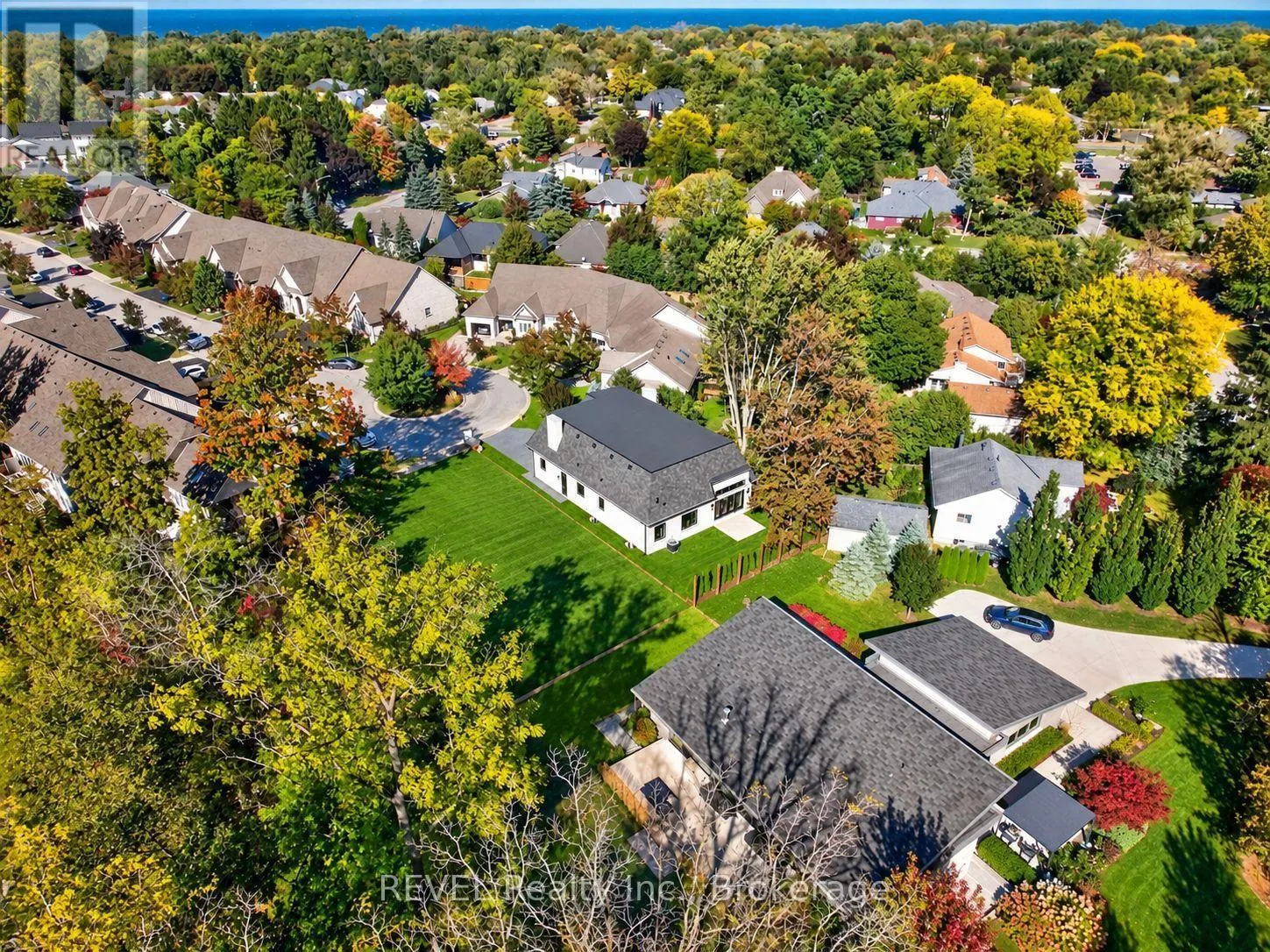 64 BAY BERRY LANE